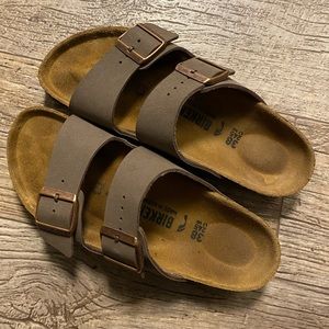 Brown Birkenstock Arizona Sandals Size 38